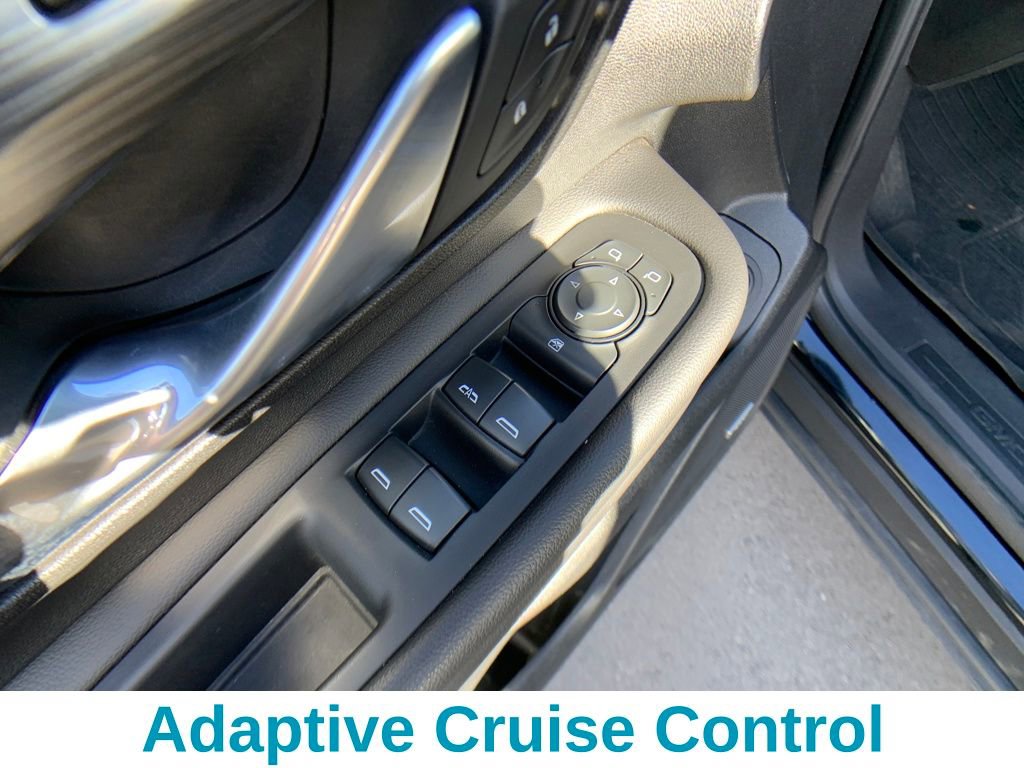 Used 2022 GMC Terrain SLT w/ Infotainment Package II image 13