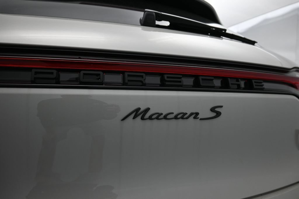 New 2026 Porsche Macan S AWD/4WD image 21