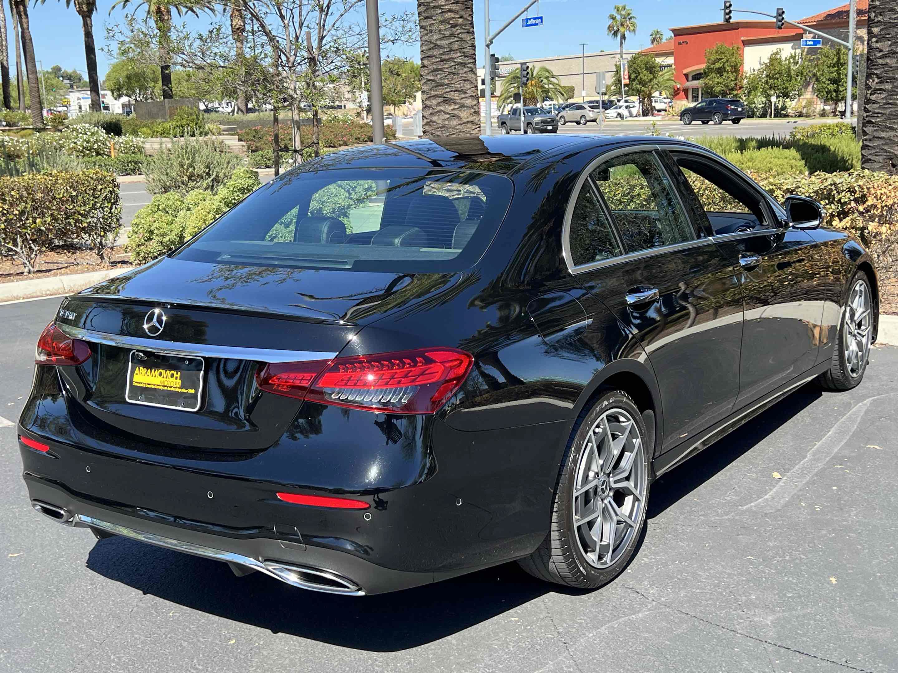Used 2021 Mercedes-Benz E 350 Sedan image 18
