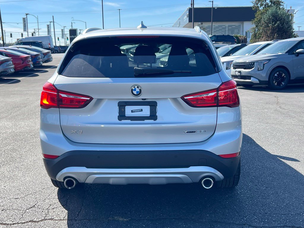 Used 2020 BMW X1 xDrive28i w/ Convenience Package AWD/4WD image 10