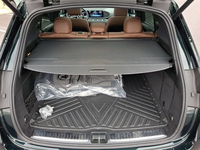 Used 2024 Mercedes-Benz GLE 350 4MATIC w/ Driver Assistance Package image 28