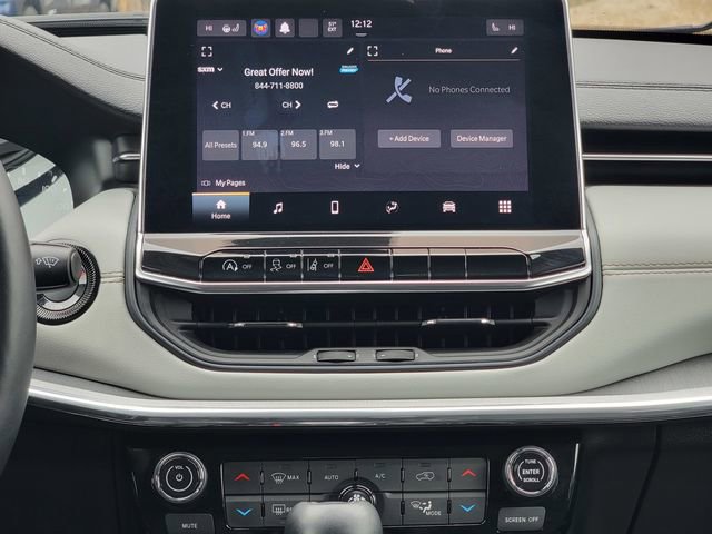 Certified 2022 Jeep Compass Limited image 27