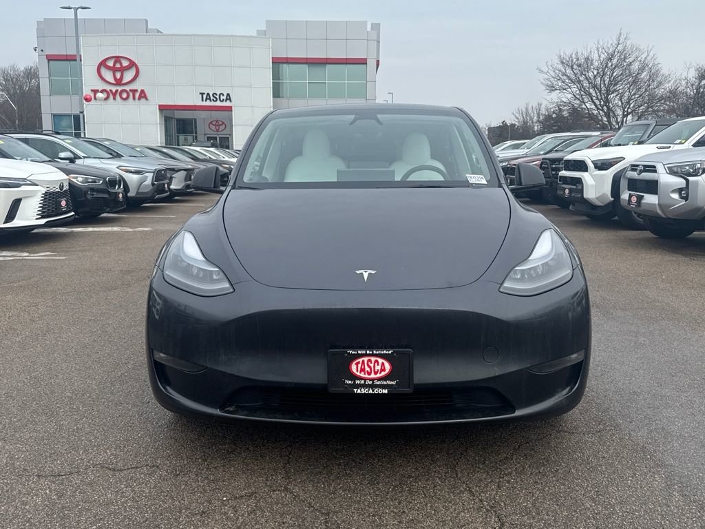 Used 2024 Tesla Model Y Performance image 2