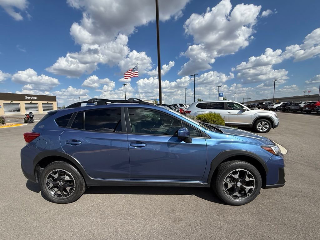Used 2018 Subaru Crosstrek 2.0i Premium w/ Eyesight System AWD/4WD image 2