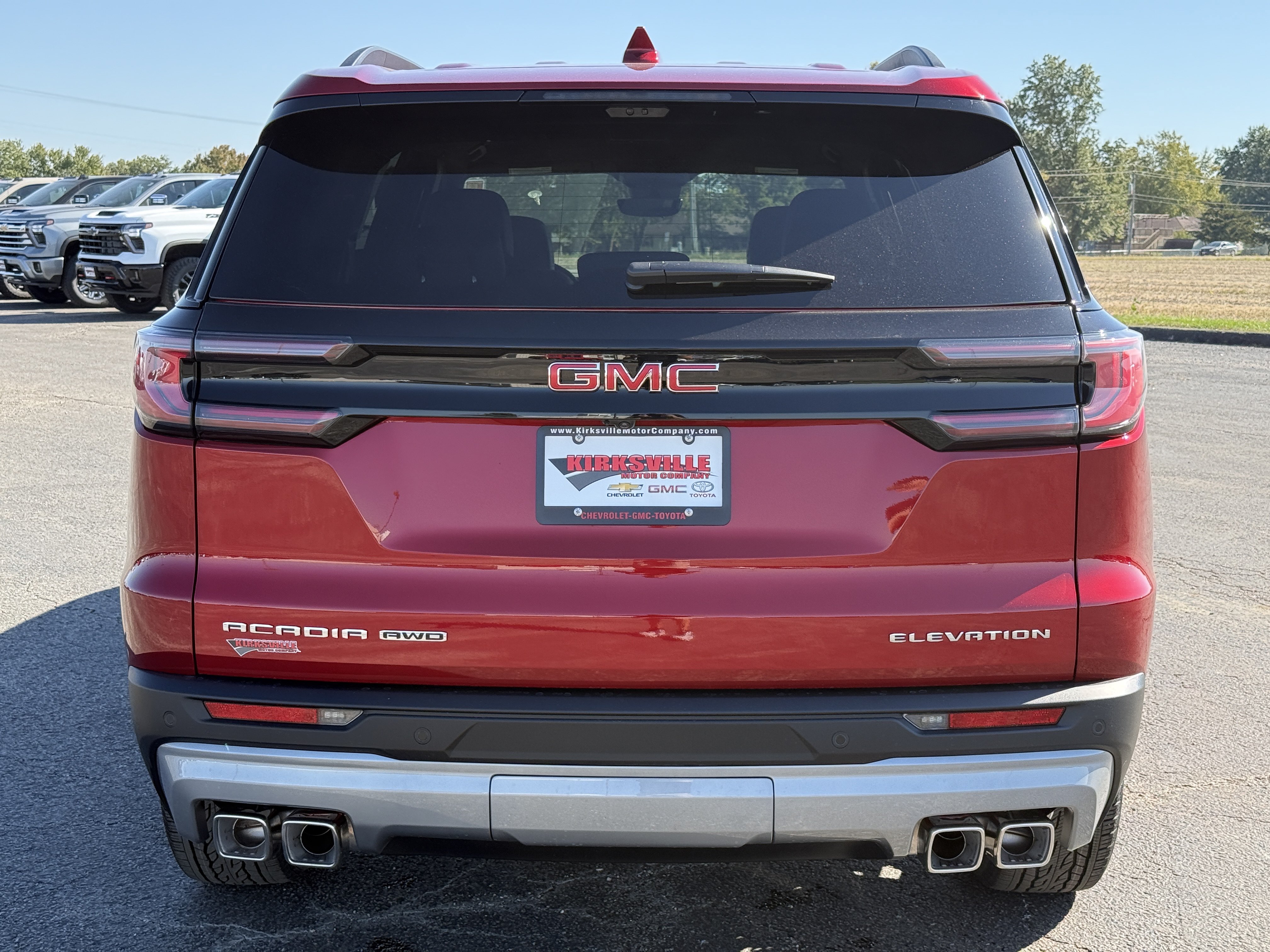 New 2027 GMC Acadia Elevation w/ Elevation Premium Package AWD/4WD image 5