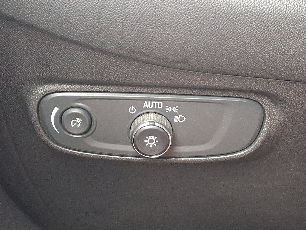 Certified 2021 Chevrolet Equinox LT AWD/4WD image 23