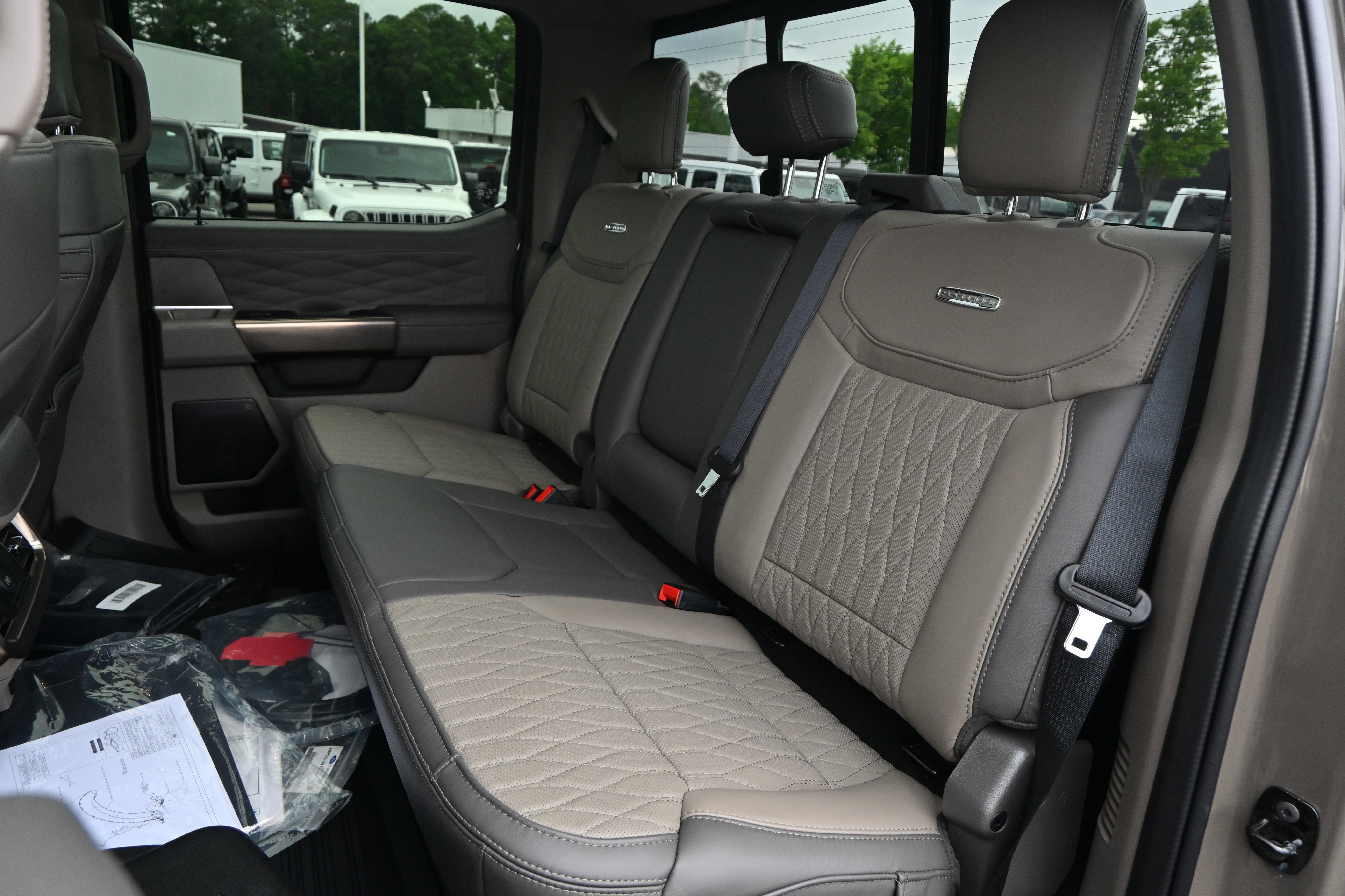 Used 2026 Ford F450 Platinum w/ Platinum Plus Package AWD/4WD image 33