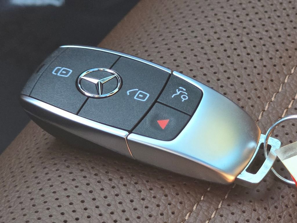 New 2026 Mercedes-Benz GLE 450 4MATIC Coupe image 40