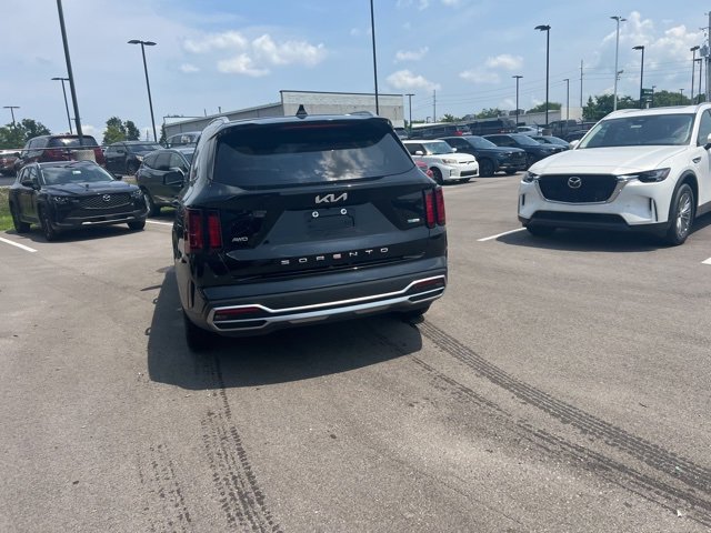 Used 2022 Kia Sorento EX w/ Panoramic Sunroof Package image 10