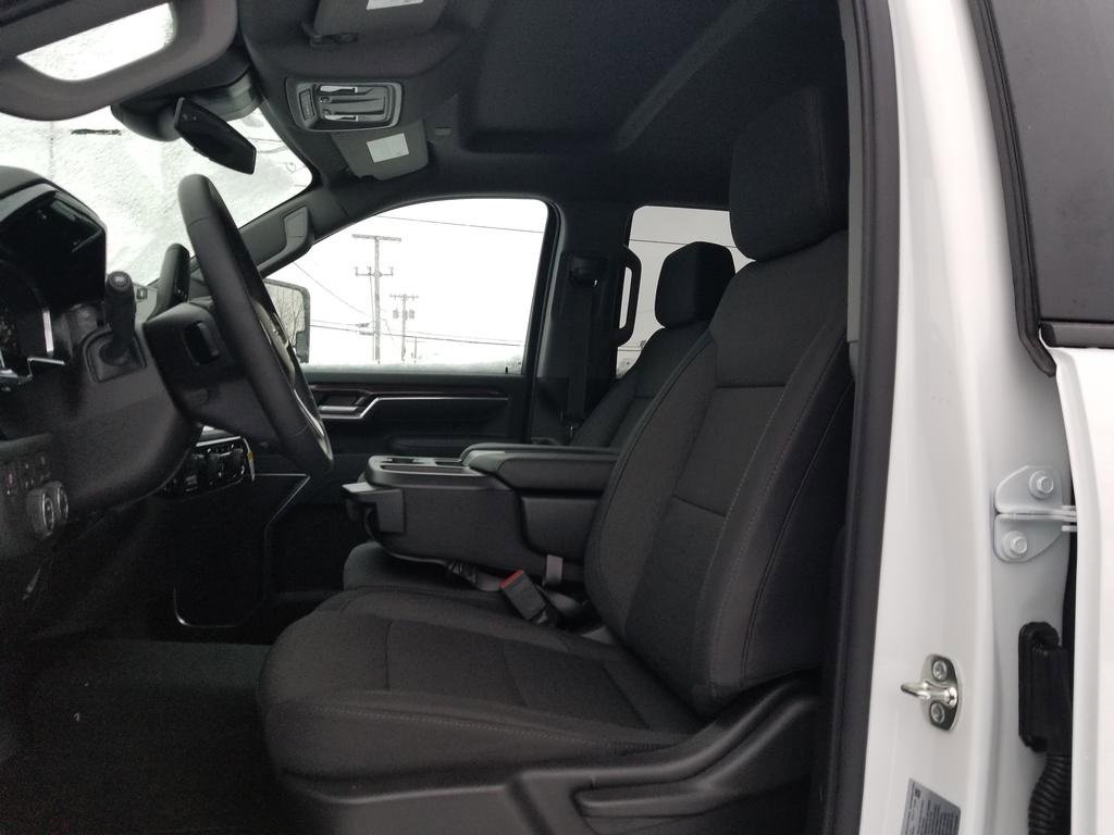 New 2026 Chevrolet Silverado 3500 LT w/ Snow Plow Prep/Camper Package image 16