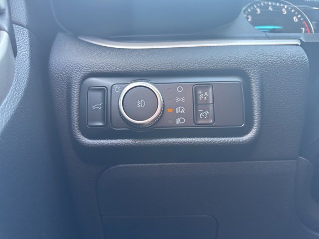 Used 2023 Ford Explorer XLT w/ Equipment Group 202A image 15