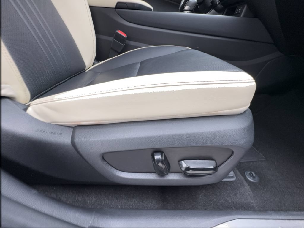Used 2022 Lexus NX 250 FWD w/ Accessory Package 2 image 32