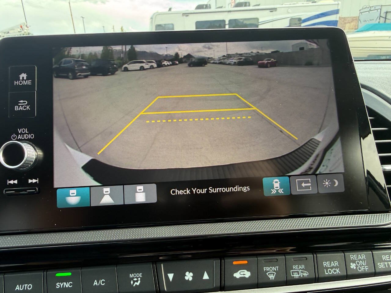 Used 2026 Honda Odyssey Elite image 44