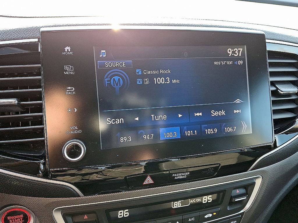 Used 2021 Honda Ridgeline Sport image 16