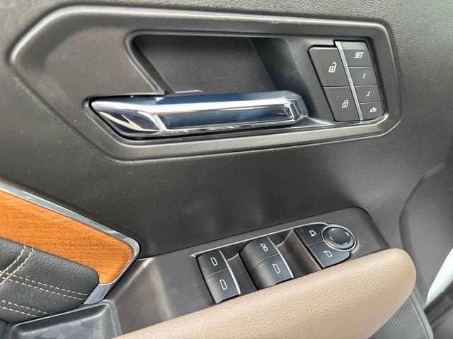 Used 2026 GMC Canyon Denali AWD/4WD image 16