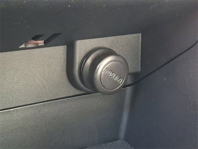 Used 2017 Subaru Crosstrek 2.0i Premium w/ Moonroof Package image 23