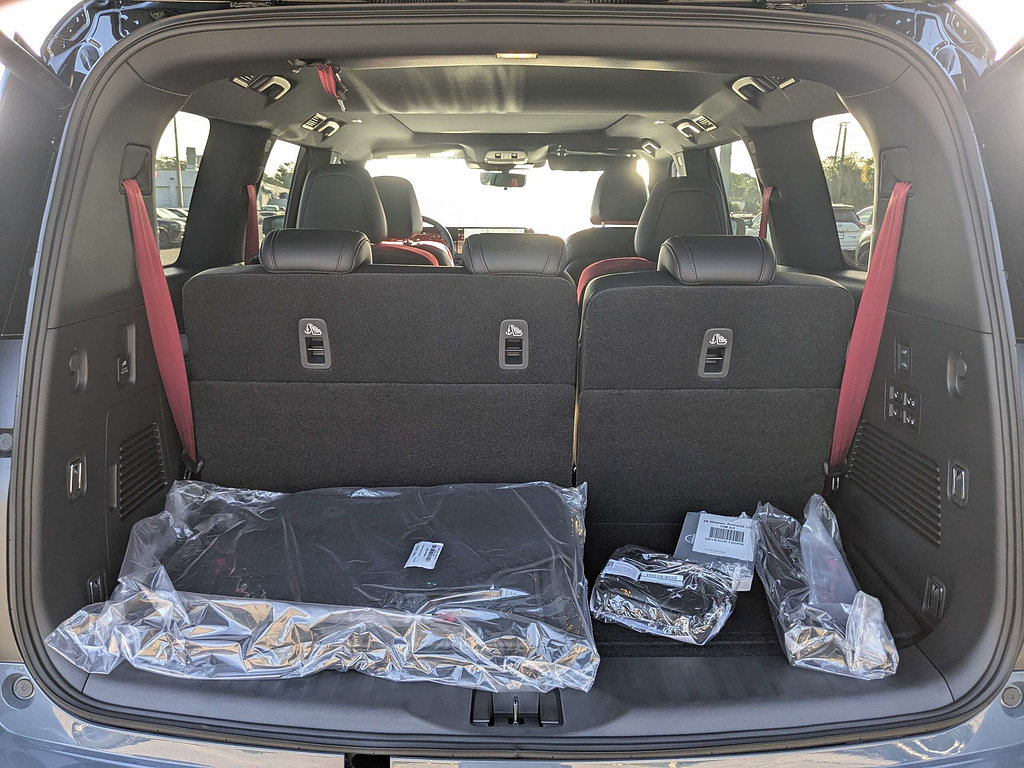New 2026 Nissan Armada NISMO AWD/4WD image 15