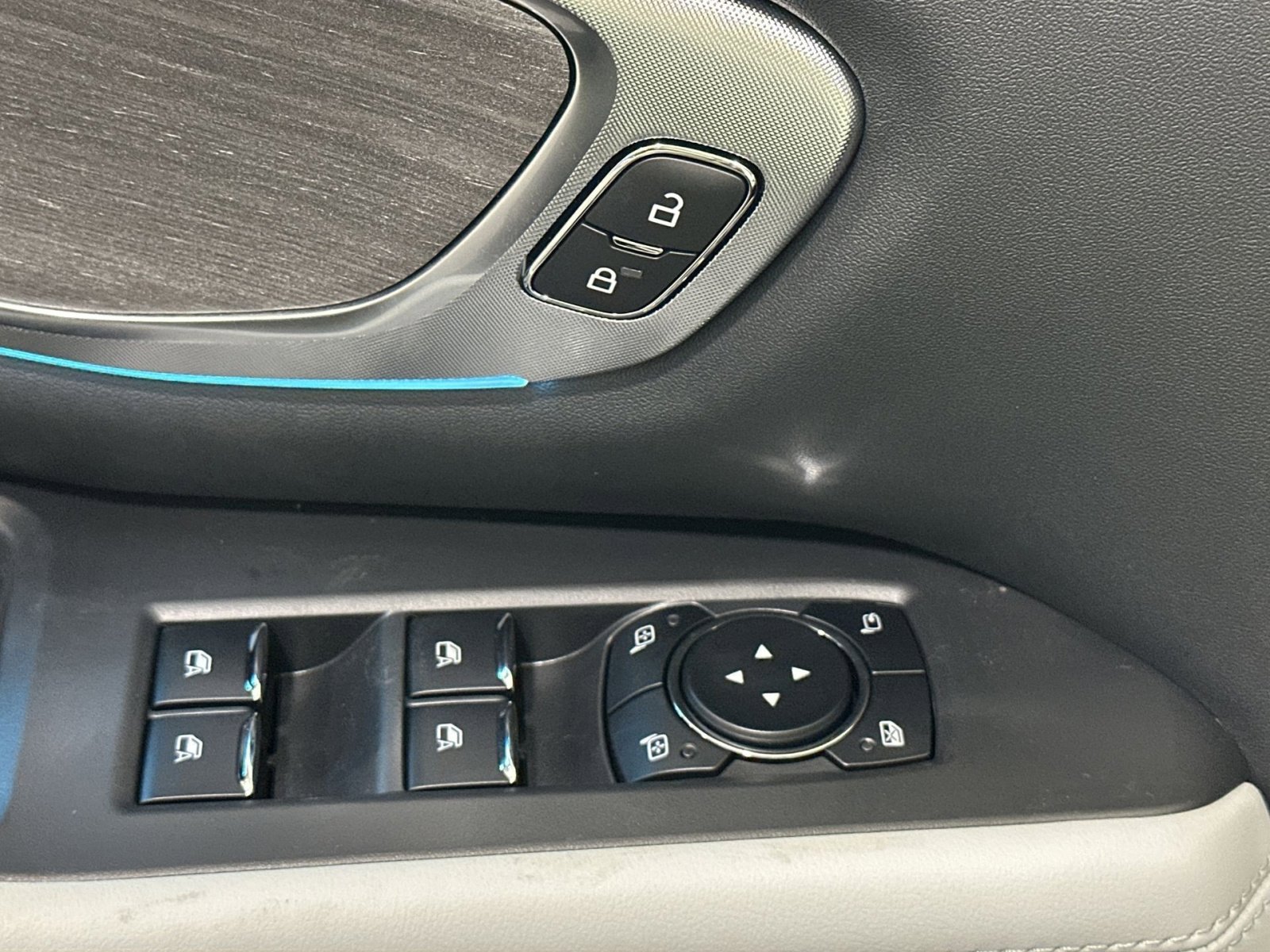 New 2025 Ford Expedition Max Platinum w/ Platinum Ultimate Package image 16