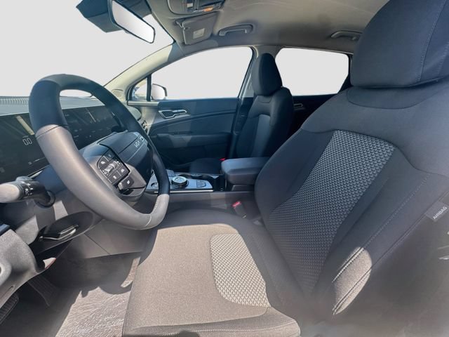 New 2027 Kia Sportage LX FWD image 19