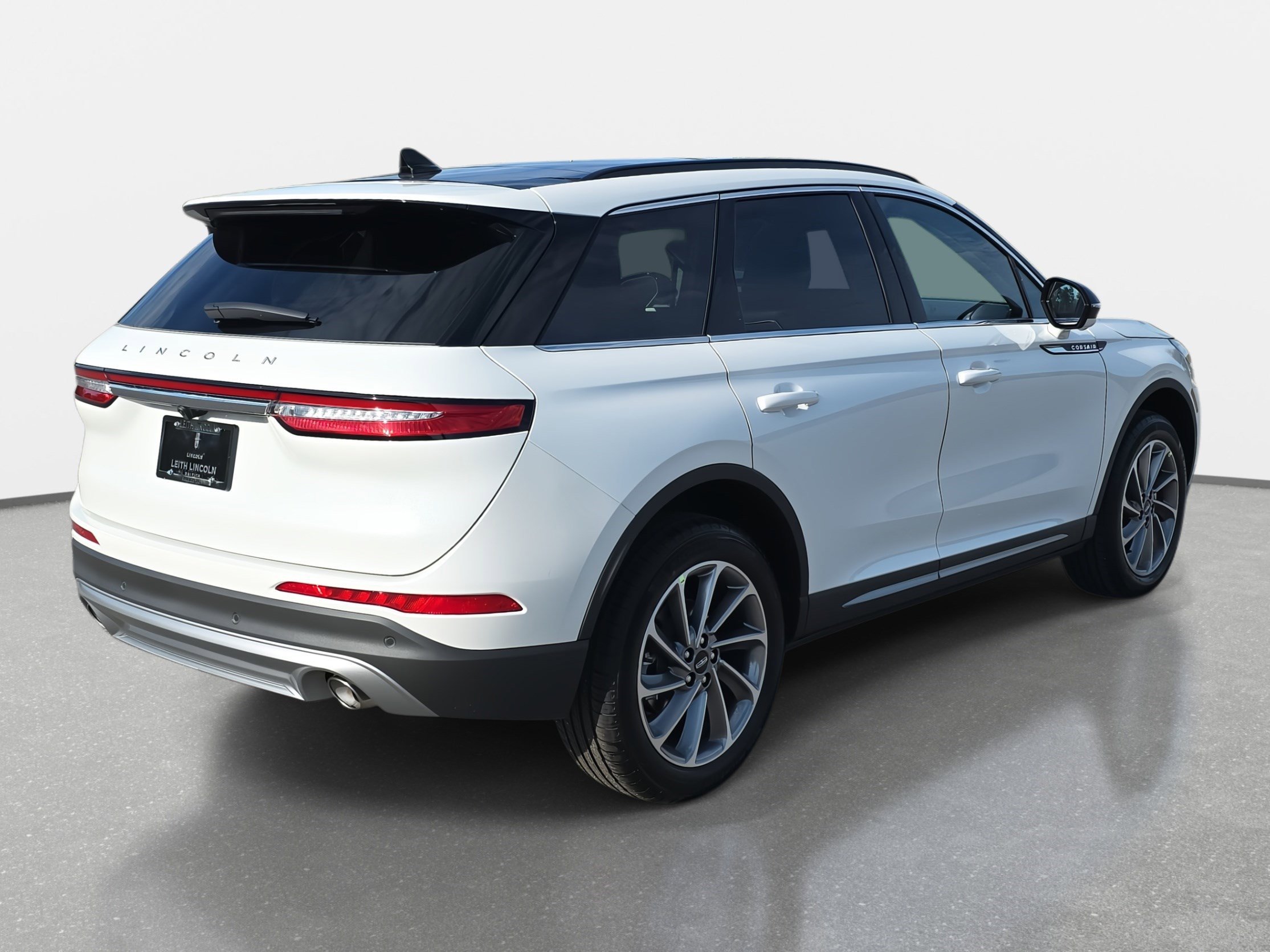 New 2026 Lincoln Corsair Premiere image 5