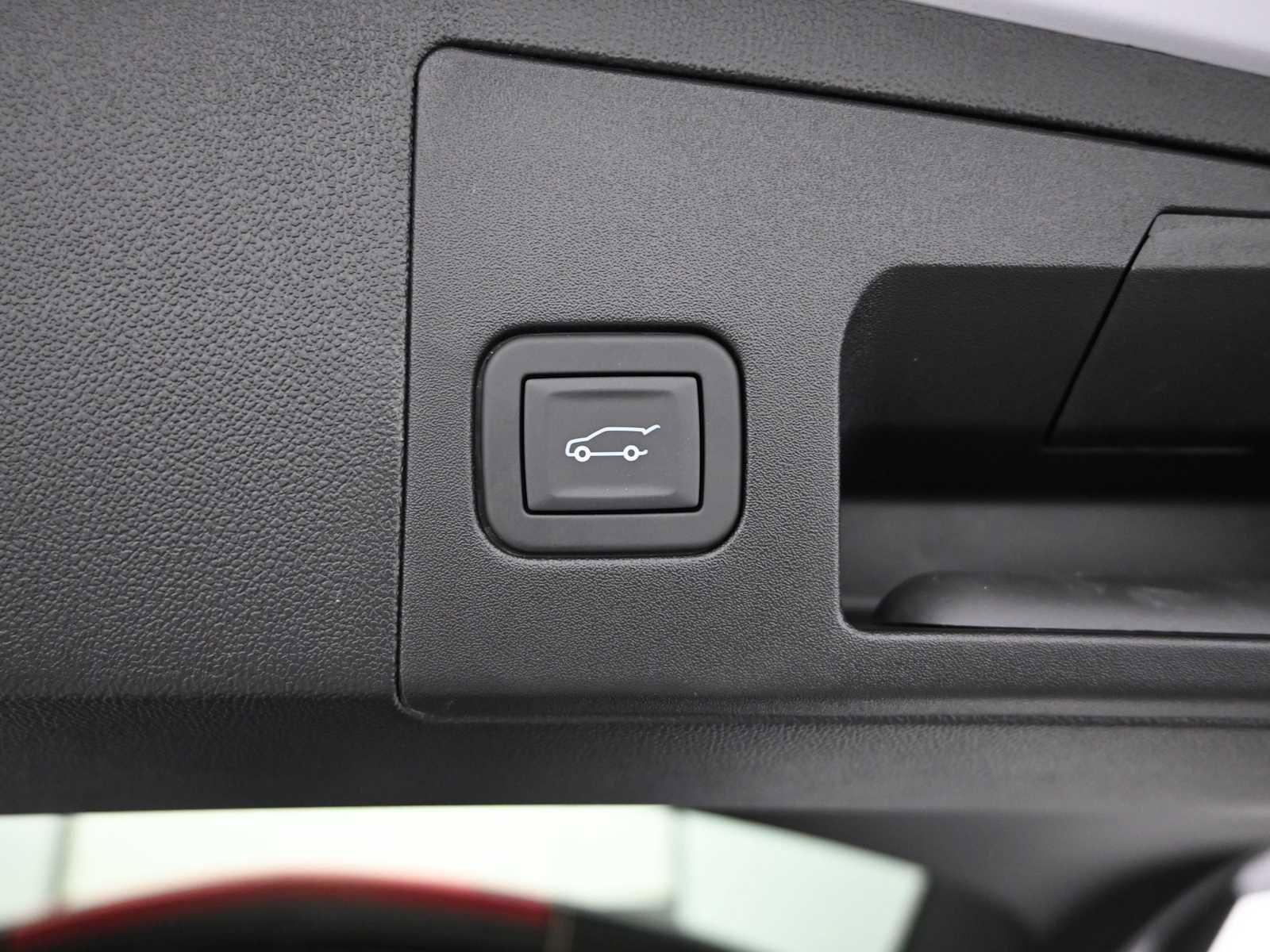 Used 2025 Cadillac XT5 Luxury w/ LPO, Floor Liner Package image 31