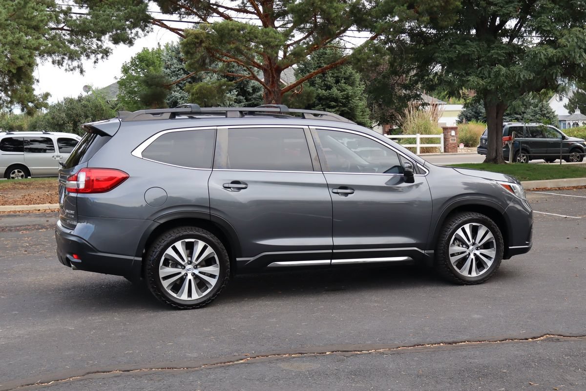 Used 2019 Subaru Ascent Limited w/ Popular Package #2 AWD/4WD image 4