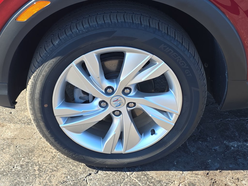 Certified 2024 Buick Encore GX Preferred AWD/4WD image 32