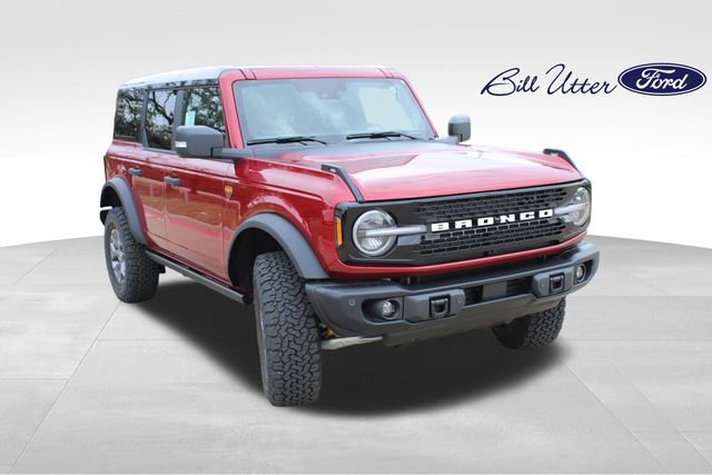 New 2025 Ford Bronco Badlands image 2