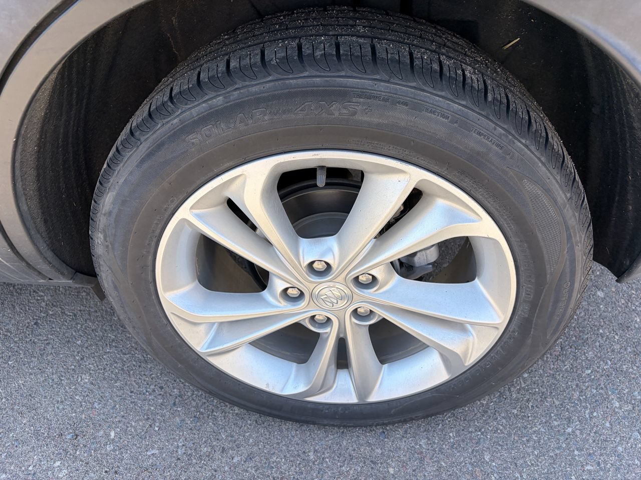 Used 2021 Buick Encore GX Preferred FWD image 8