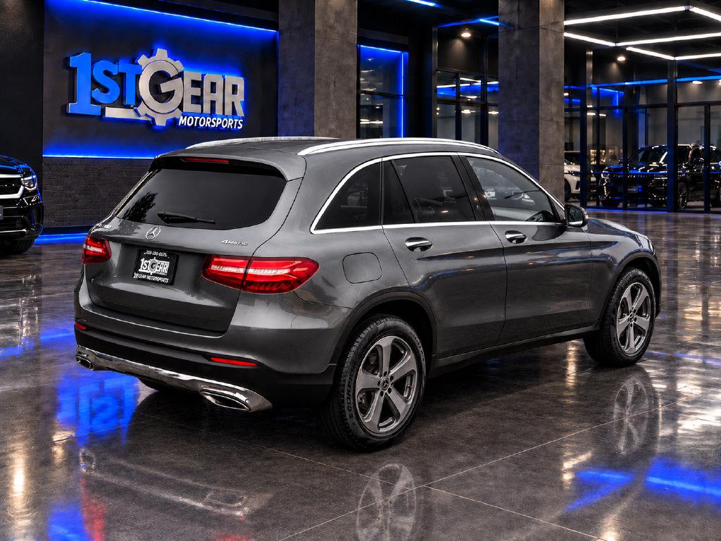 Used 2019 Mercedes-Benz GLC 300 4MATIC image 6