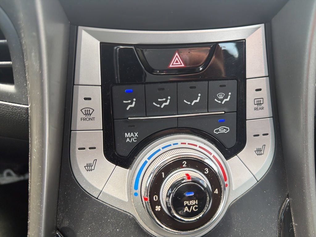 Used 2012 Hyundai Elantra Limited FWD image 13