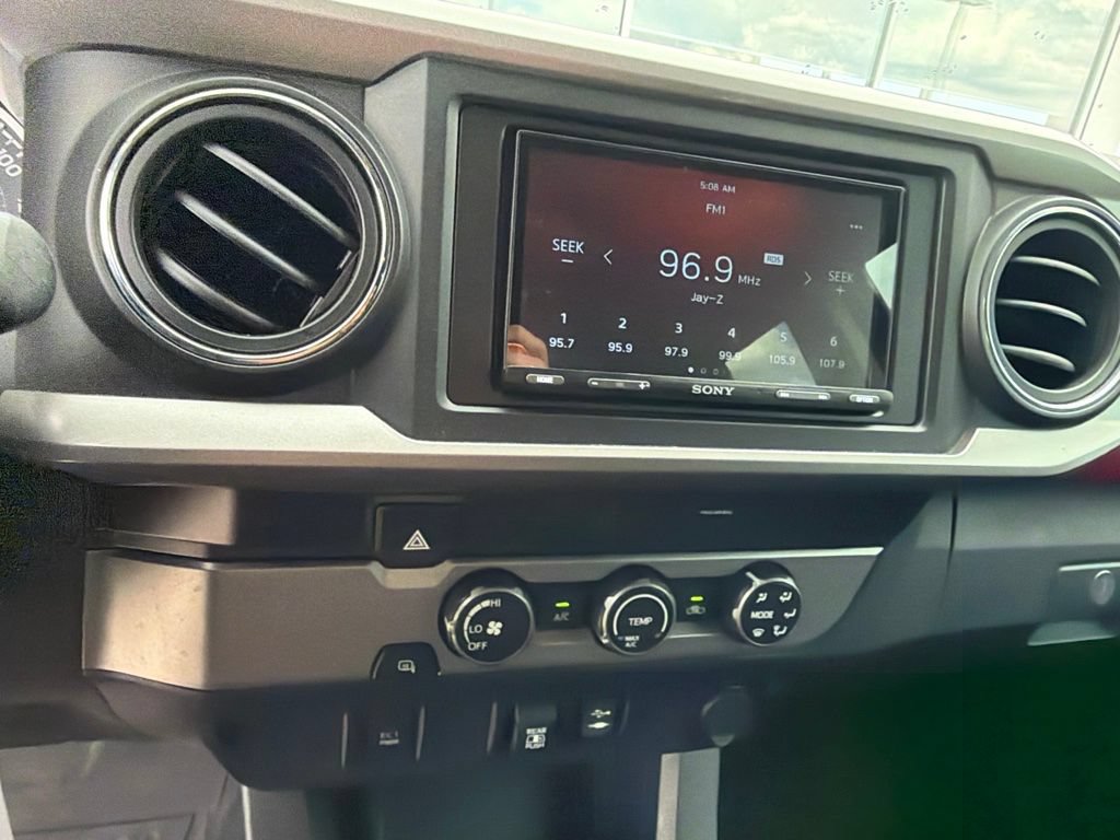 Used 2019 Toyota Tacoma SR5 RWD image 14