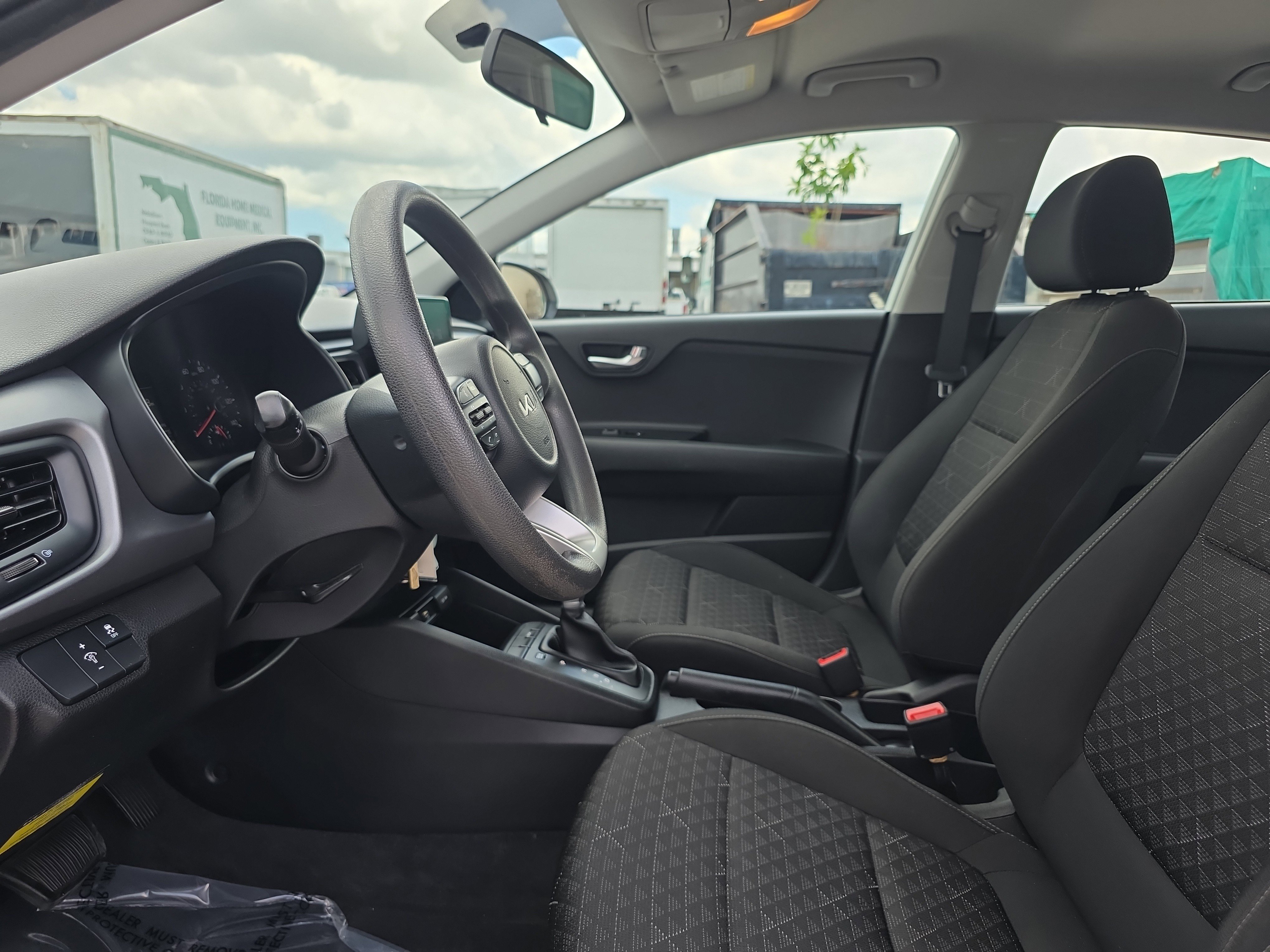Used 2023 Kia Rio LX FWD image 23