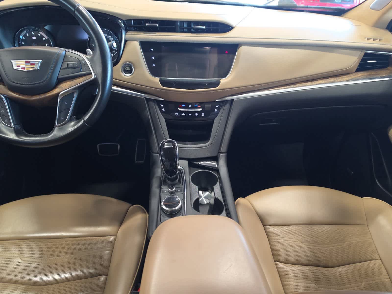Used 2022 Cadillac XT5 Sportv w/ Platinum Package AWD/4WD image 33