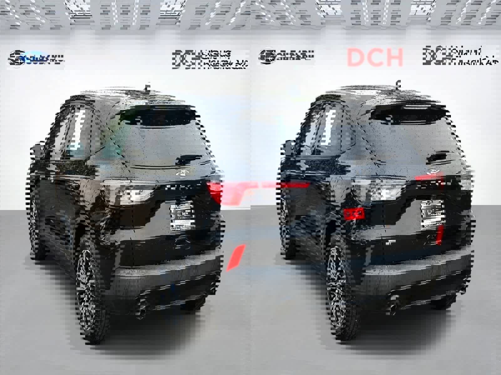 Used 2022 Ford Escape SE w/ SE Sport Appearance Package image 6