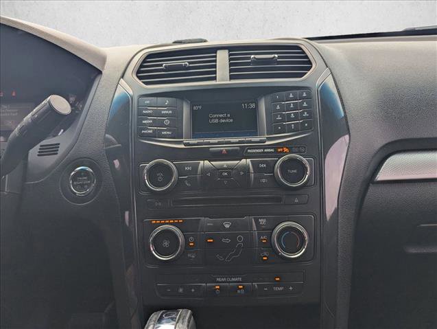 Used 2017 Ford Explorer XLT FWD image 11