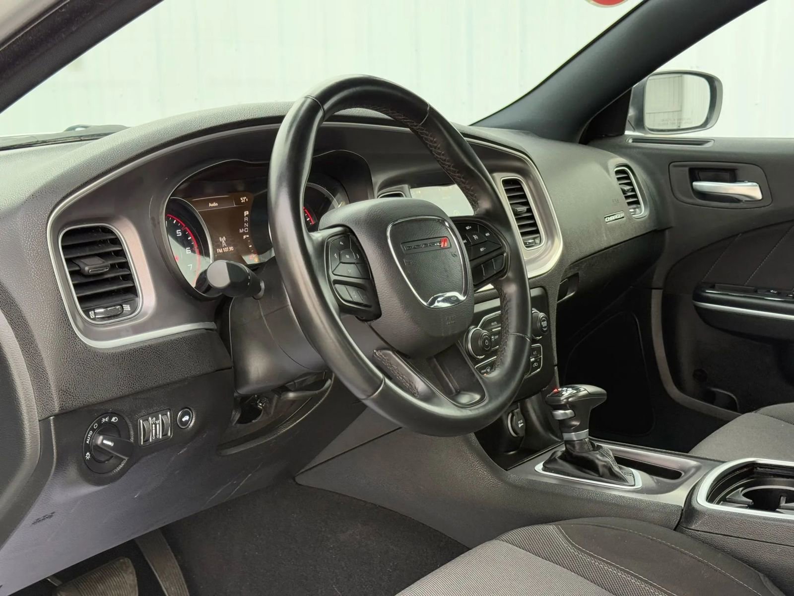 Used 2022 Dodge Charger SXT image 11