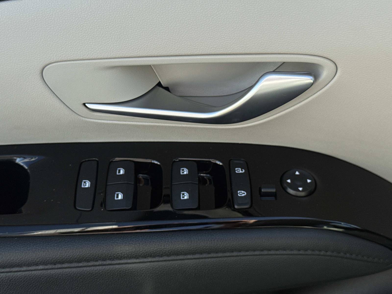Used 2024 Hyundai Tucson Limited FWD image 20