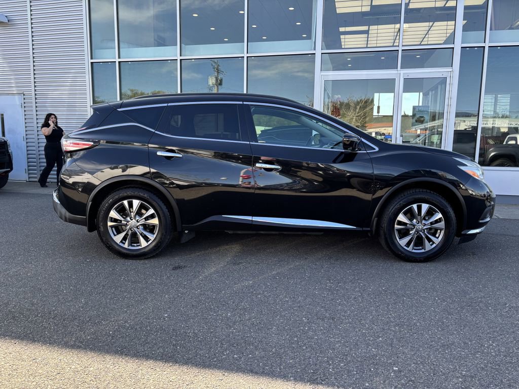 Used 2017 Nissan Murano SV AWD/4WD image 8