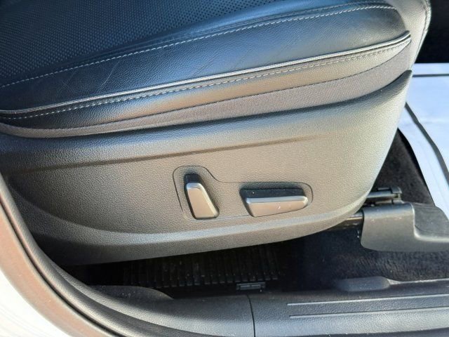 Used 2023 Hyundai Santa Fe Limited image 24