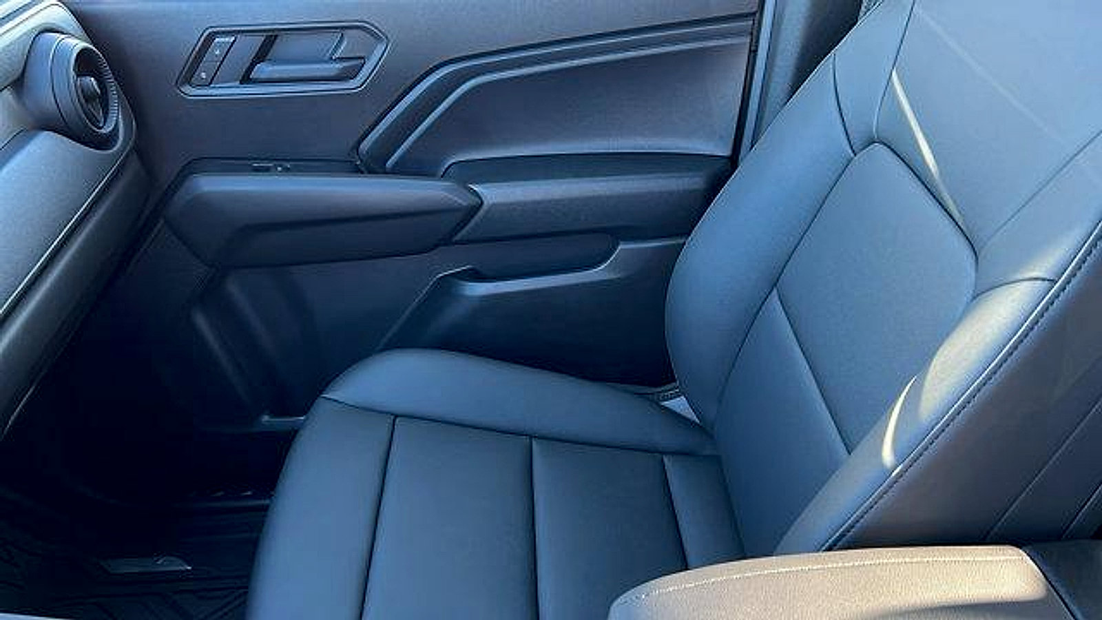 New 2026 Chevrolet Colorado Trail Boss image 18