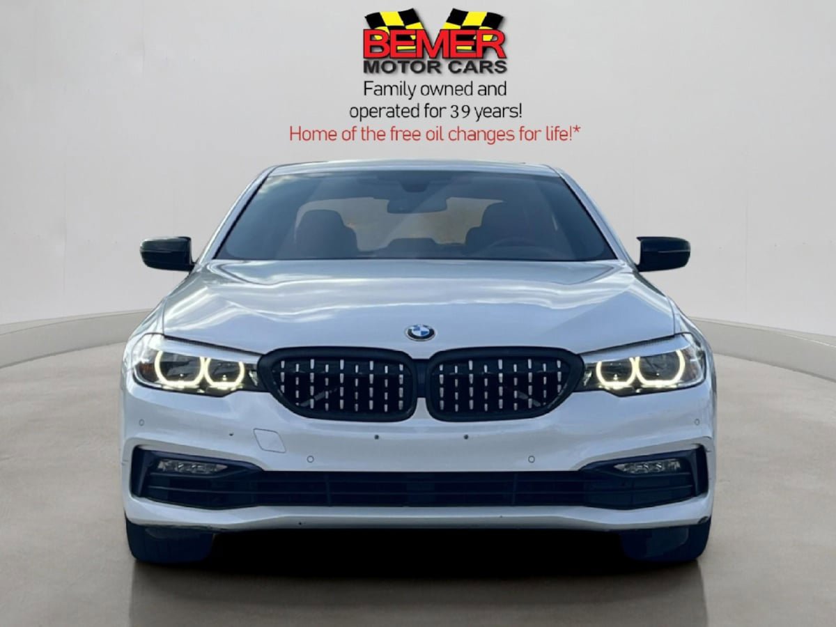 Used 2017 BMW 530i RWD image 8