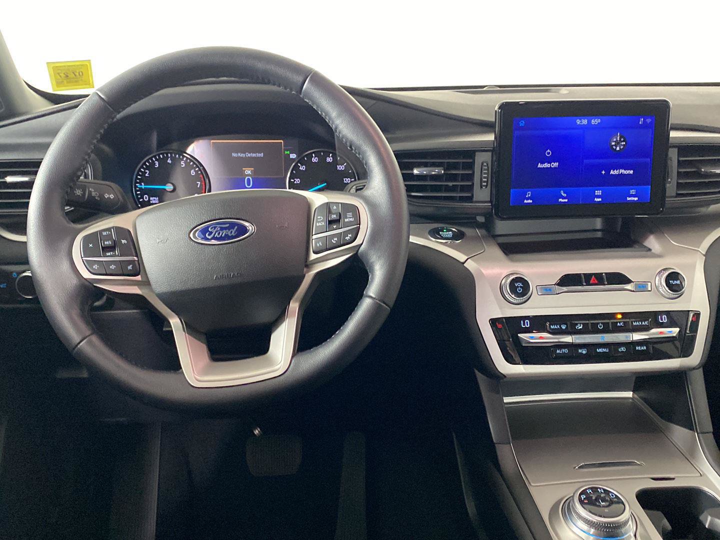Used 2021 Ford Explorer XLT AWD/4WD image 29
