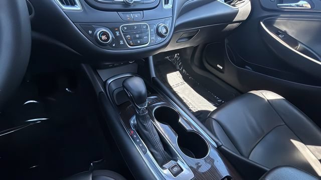 Used 2024 Chevrolet Malibu LT FWD image 14