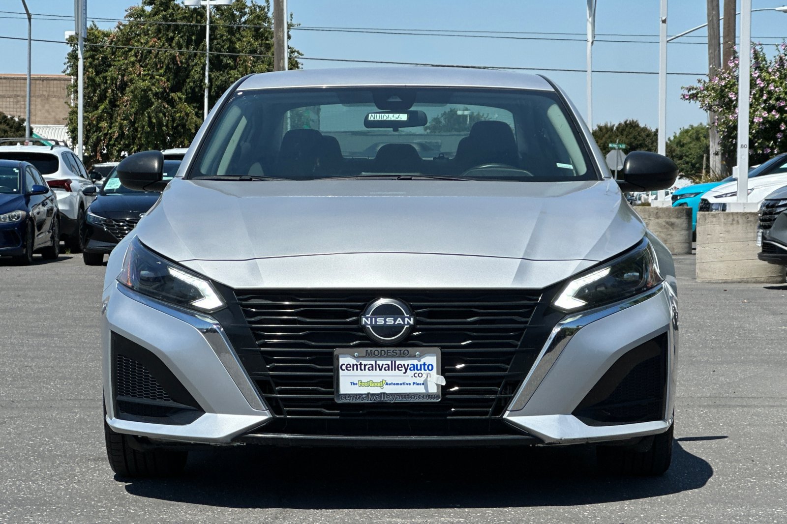 Certified 2024 Nissan Altima 2.5 SV FWD image 9