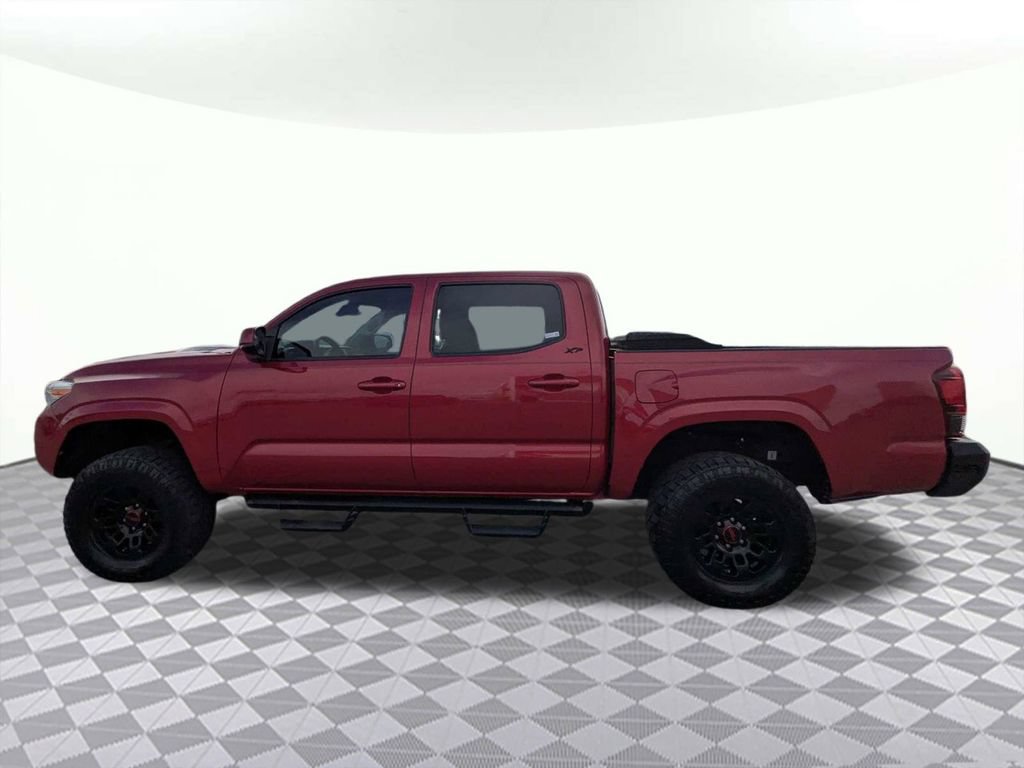 Used 2022 Toyota Tacoma SR AWD/4WD image 6
