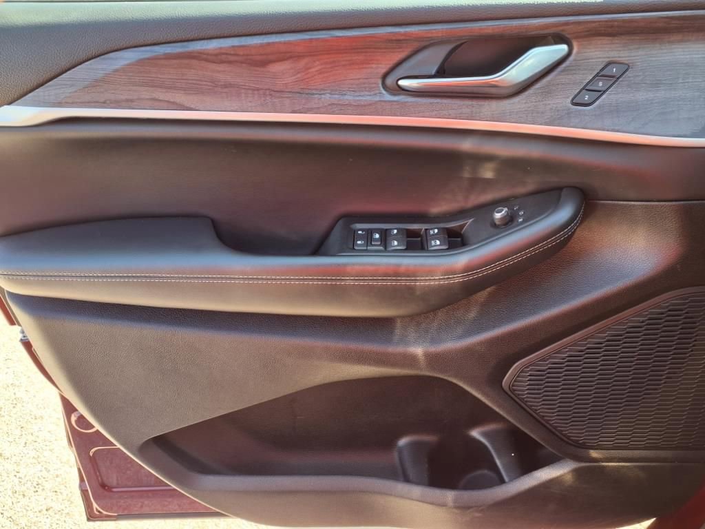 Used 2024 Jeep Grand Cherokee Limited image 23
