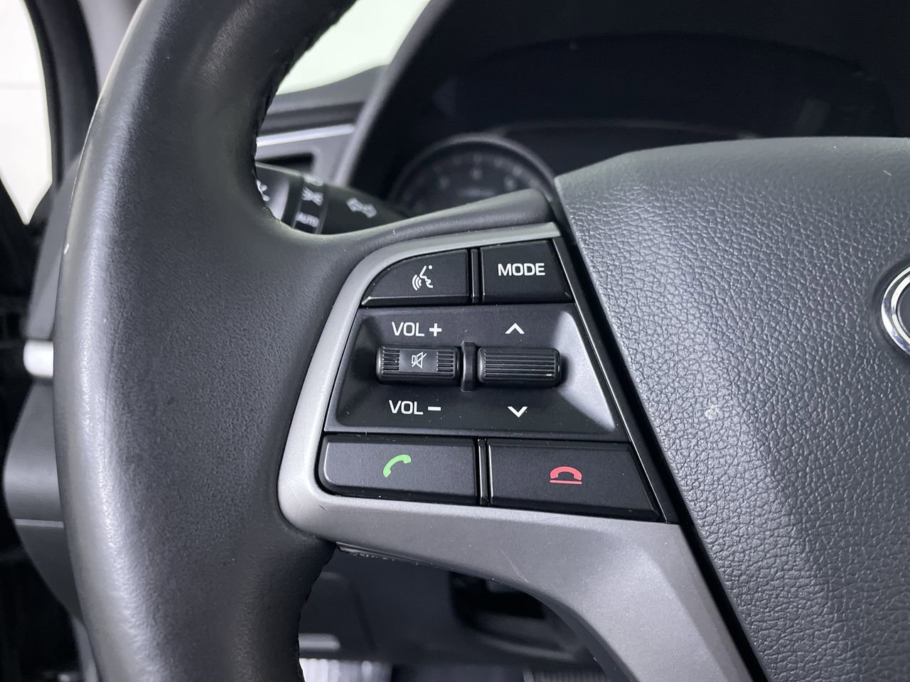 Used 2017 Hyundai Elantra Value Edition w/ Cargo Package FWD image 26