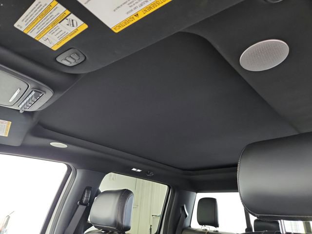 Used 2024 Ford F250 Platinum w/ FX4 Off-Road Package image 39