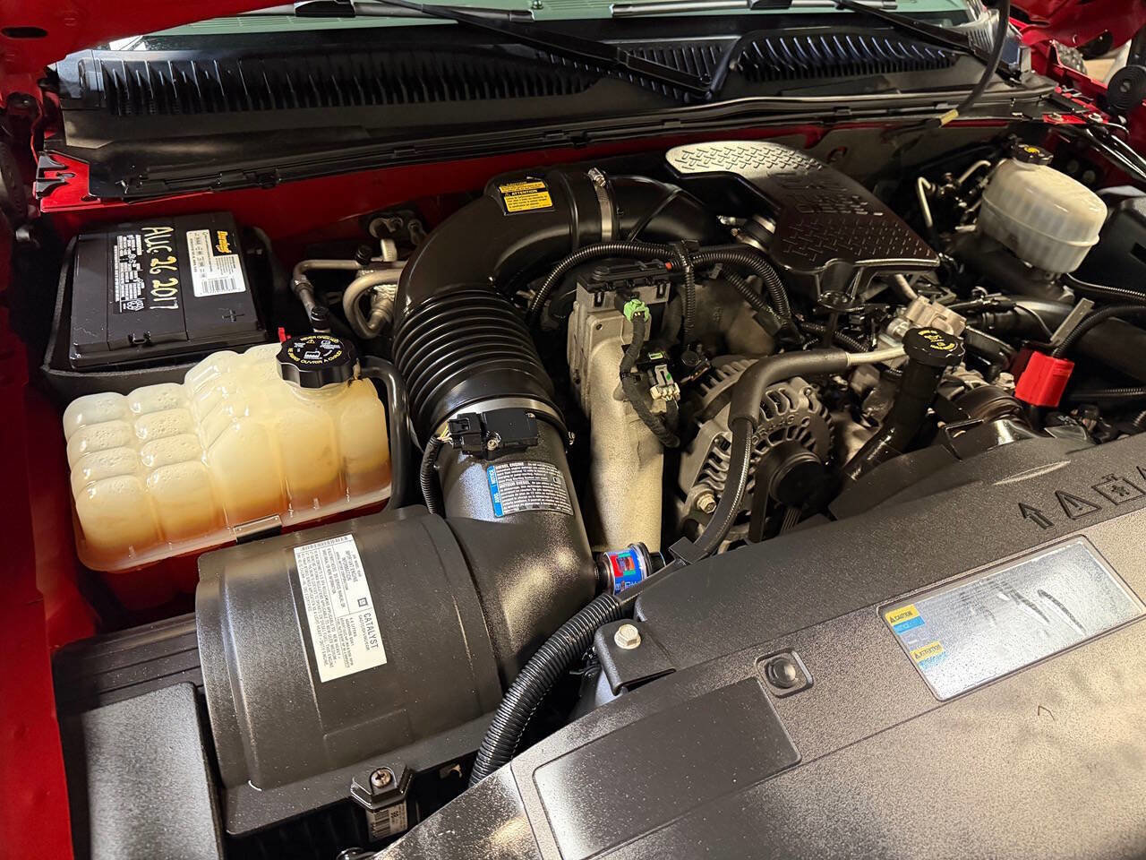 Used 2006 Chevrolet Silverado 2500 LT w/ Heavy-Duty Power Package AWD/4WD image 4